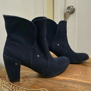 Bata Ankle Booties Navy Blue with stitching and hammered nail detail